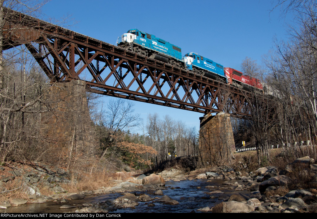 GMTX 2215 Leads GMRC #263 on the Cuttingsville Trestle